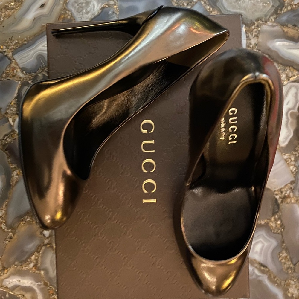 🔥NWT Authentic Gucci Heels